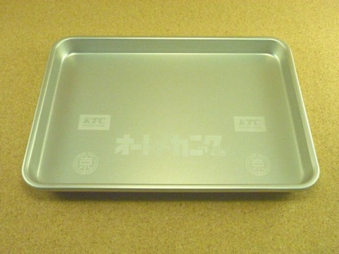 ALUMINUM_TRAY