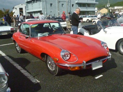 Jaguar_E-type